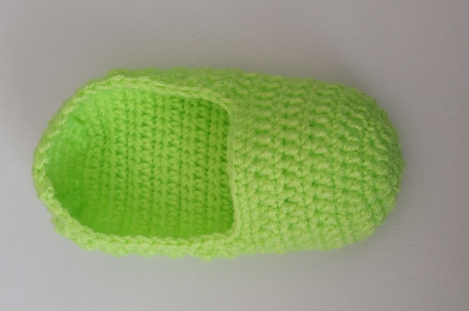 Blog content image for 'Free crochet pattern " Baby ballet slippers"'