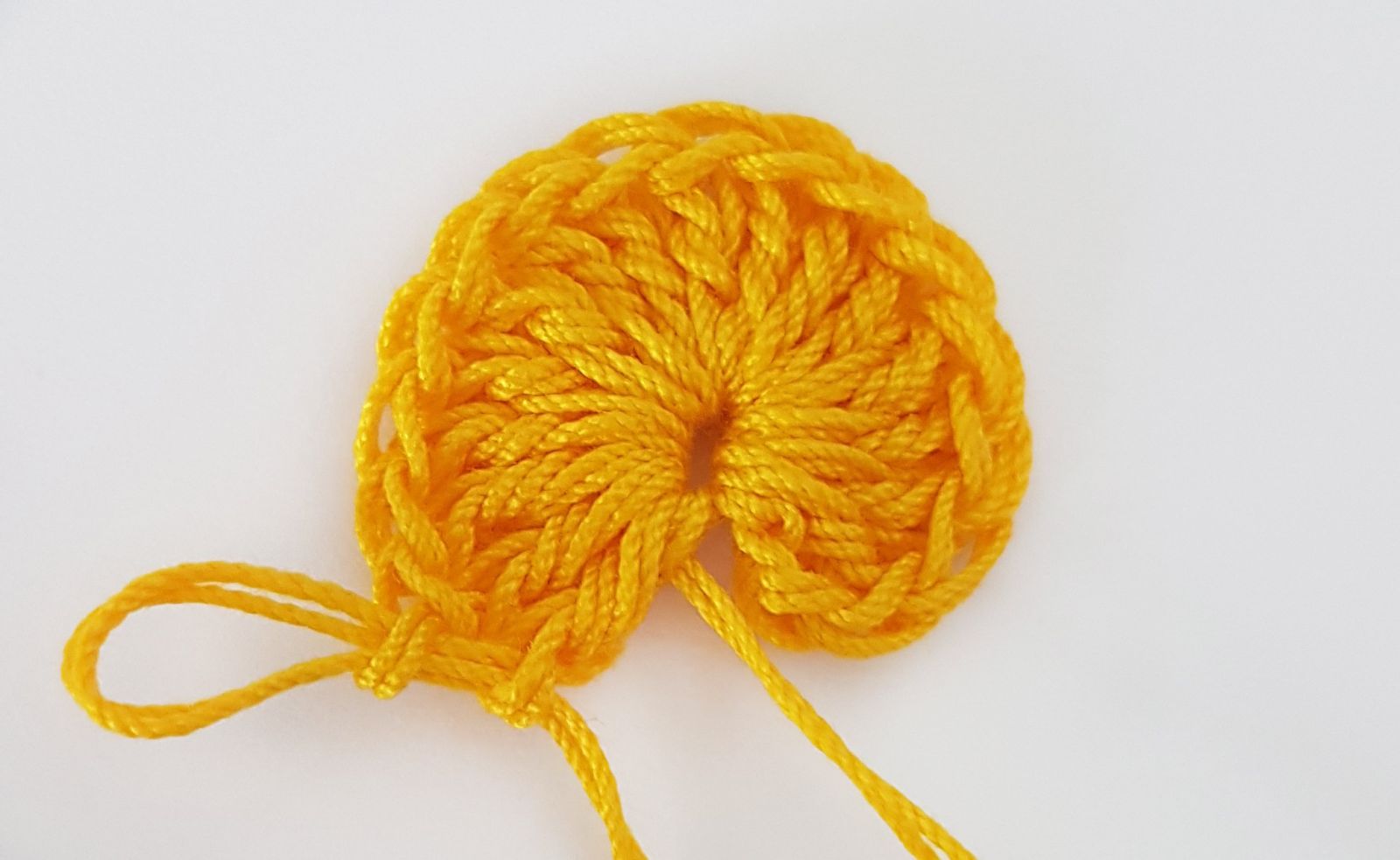 Blog content image for 'Free Crochet Pattern Spring Deco'