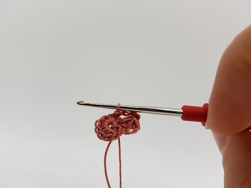 Blog-Inhaltsbild für 'Kostenlose Häkelanleitung für ein Osterkörbchen'