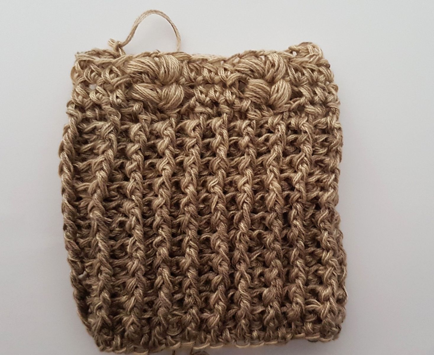 Blog-Inhaltsbild für 'Kostenlose Häkelanleitung Handstulpen'