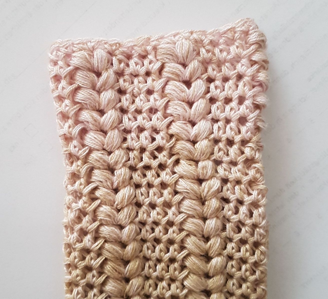 Blog-Inhaltsbild für 'Kostenlose Häkelanleitung Handstulpen'