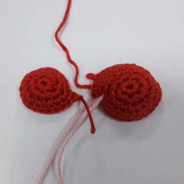 Blog-Inhaltsbild für 'Brosche "Verwundetes Herz"'