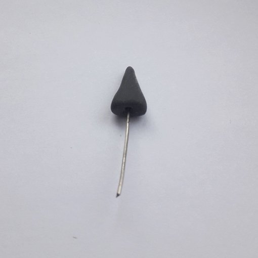 Blog-Inhaltsbild für 'Brosche "Verwundetes Herz"'