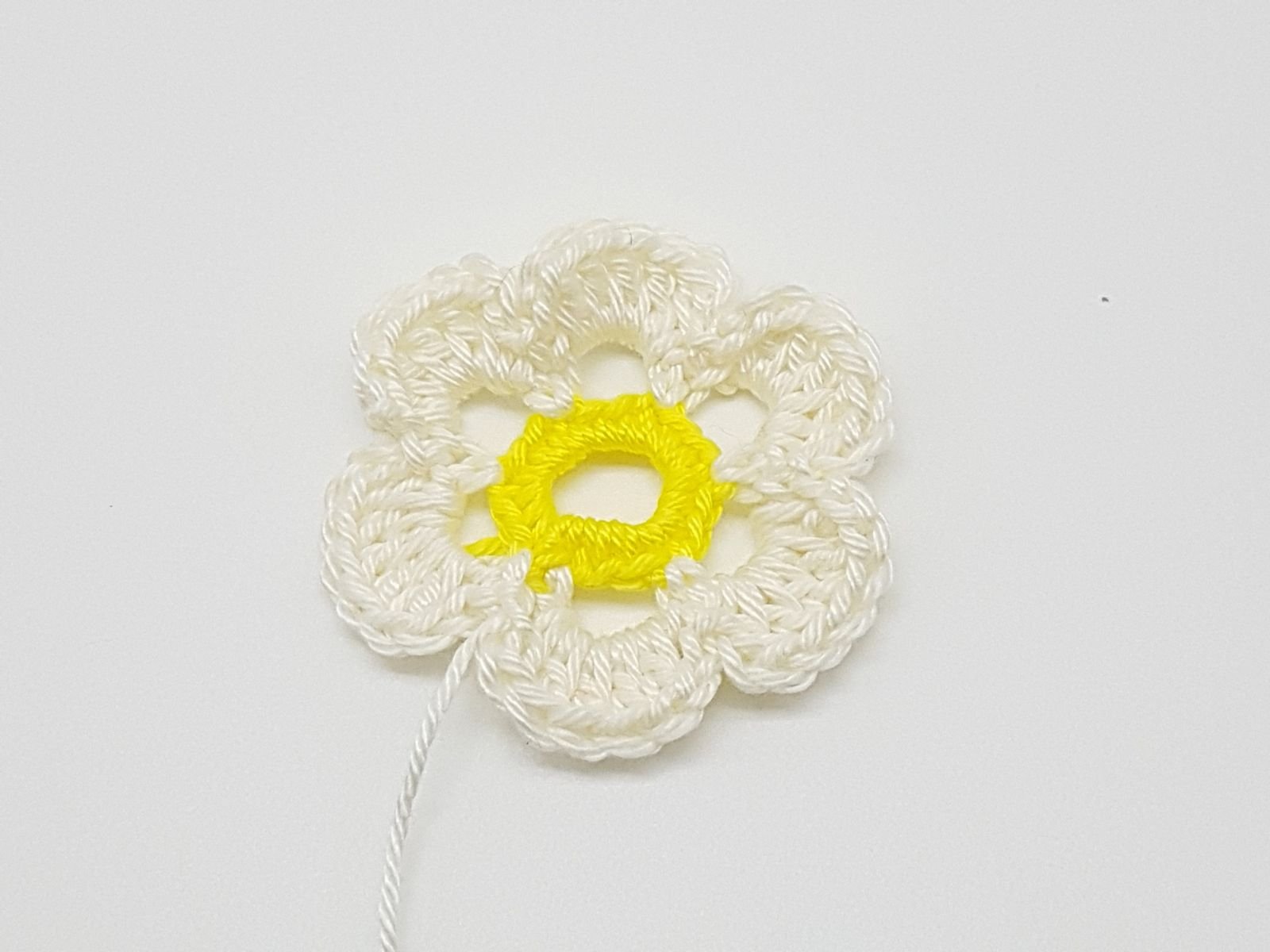 Blog-Inhaltsbild für 'Kostenlose Häkelanleitung für eine Glasumhäkelung'