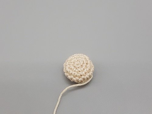 Blog-Inhaltsbild für 'Kostenlose Häkelanleitung Mini Kälbchen'