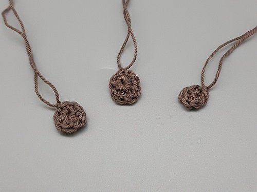 Blog-Inhaltsbild für 'Kostenlose Häkelanleitung Mini Kälbchen'