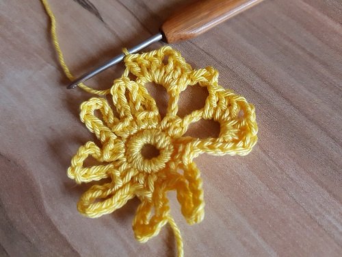 Blog-Inhaltsbild für 'Kostenlose Häkelanleitung Glas Untersetzer'