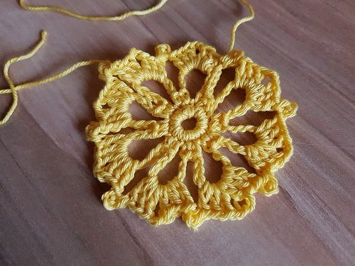 Blog-Inhaltsbild für 'Kostenlose Häkelanleitung Glas Untersetzer'