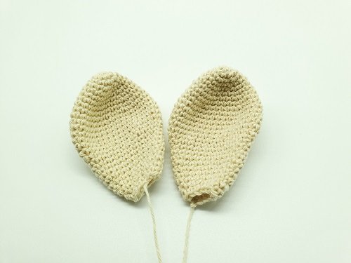 Blog-Inhaltsbild für 'Kostenlose Häkelanleitung Oster Bierflaschenanzug'