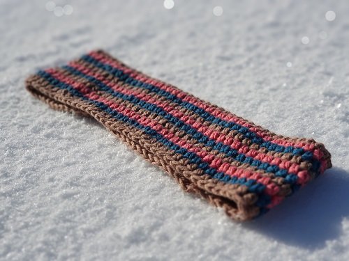 Blog-Inhaltsbild für 'Kostenlose Häkelanleitung Stirnband "Funny"'