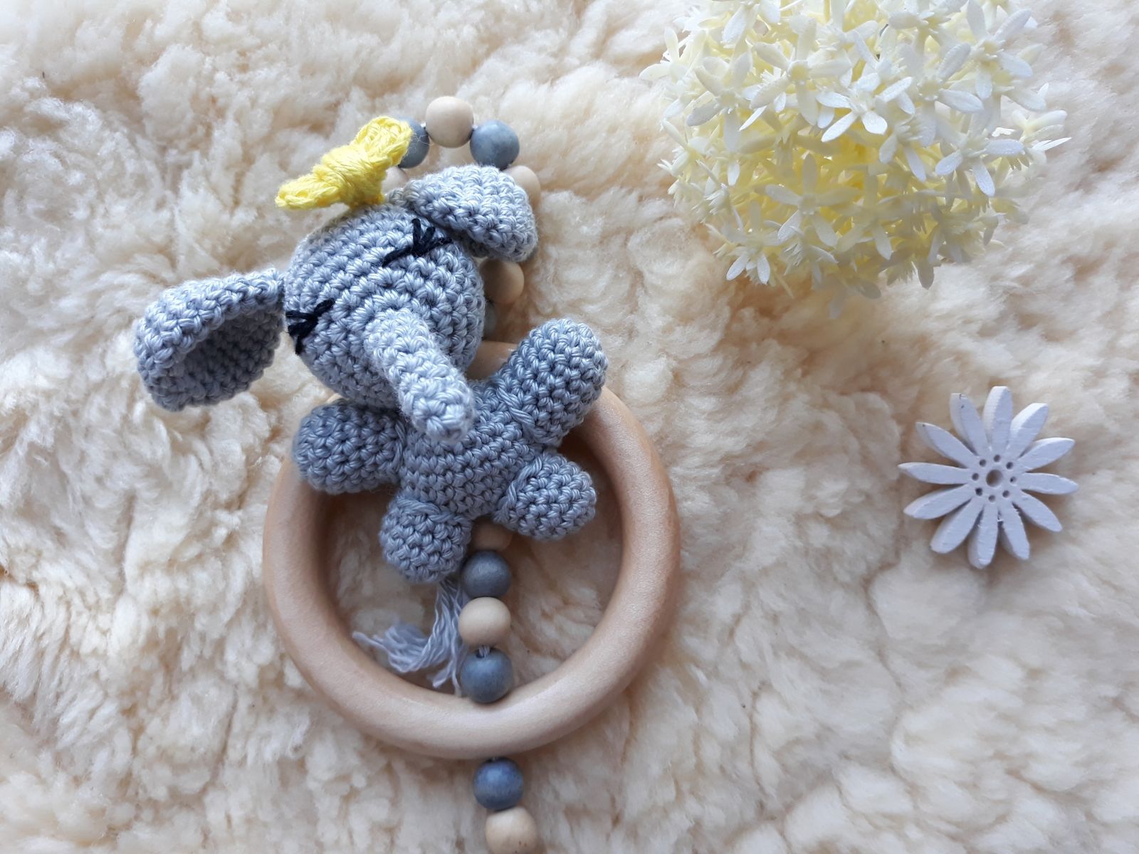 Blog-Inhaltsbild für 'Elefantenparade Elli, kostenlose Häkelanleitung'