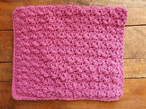 Blog-Inhaltsbild für 'Kostenlose Häkelanleitung "Schäfchen Kuscheltuch"'