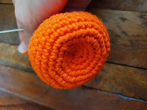 Blog-Inhaltsbild für 'Kostenlose Häkelanleitung für einen Kürbis'