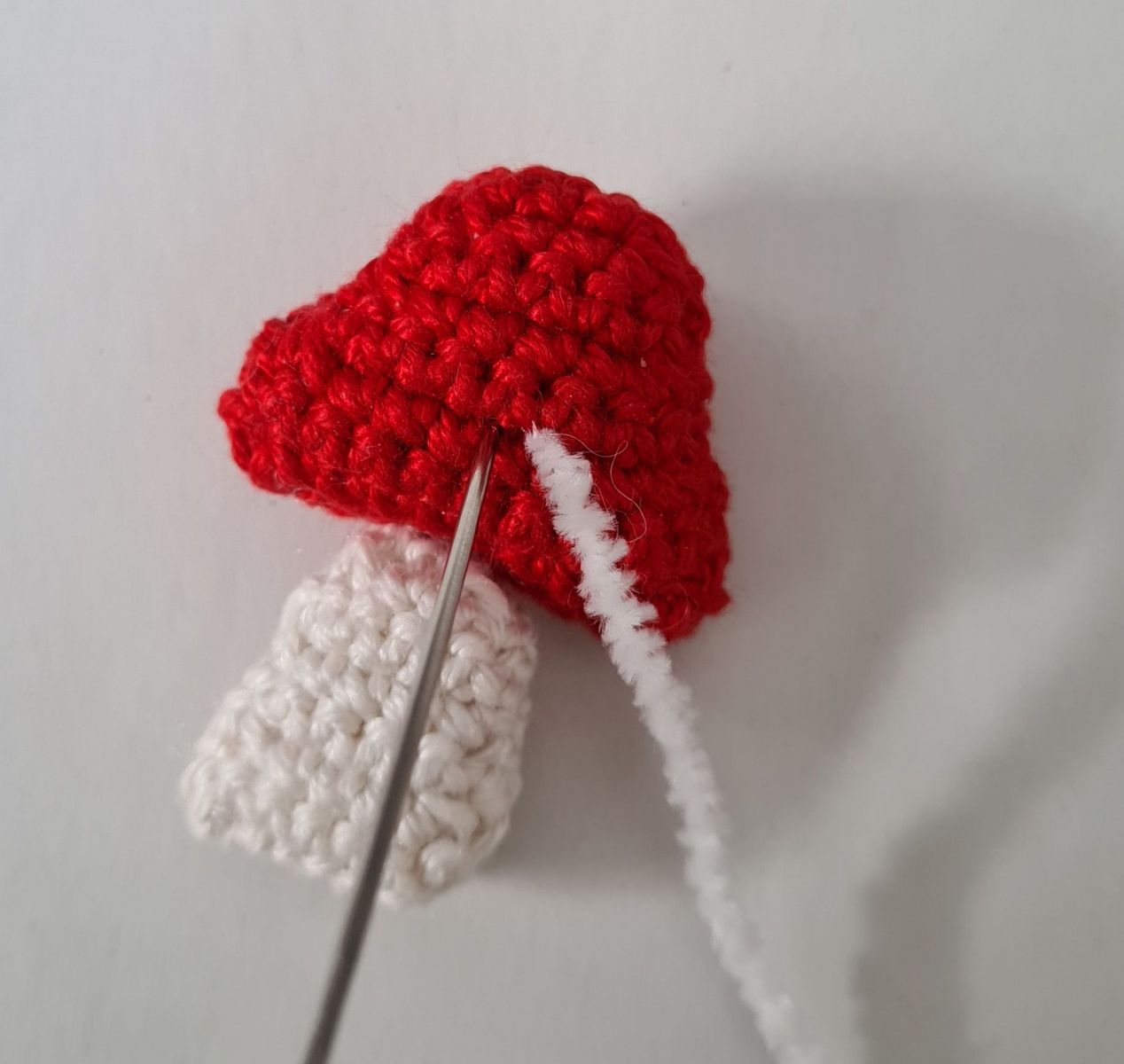 Blog content image for 'Free Crochet Pattern Keychain Mushroom'