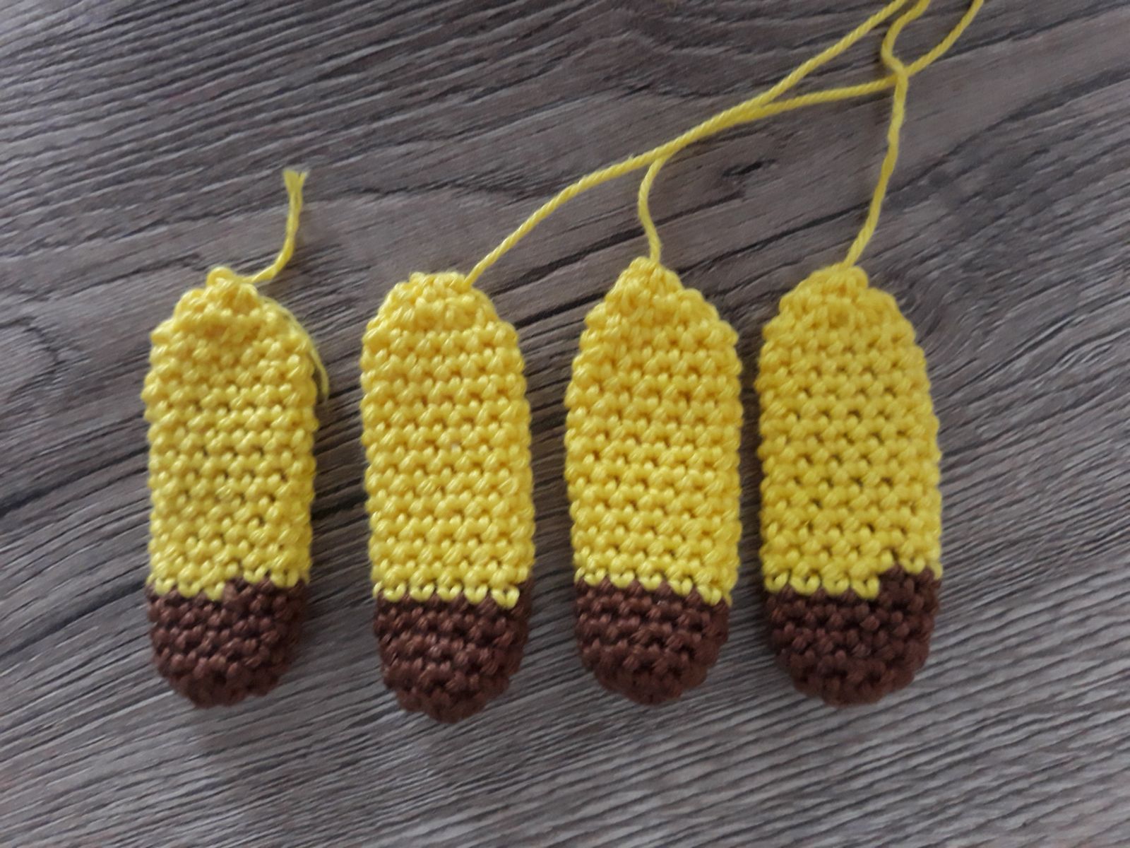 Blog-Inhaltsbild für 'Mini- Schmusetuch Giraffe Gerta, kostenlose Häkelanleitung'