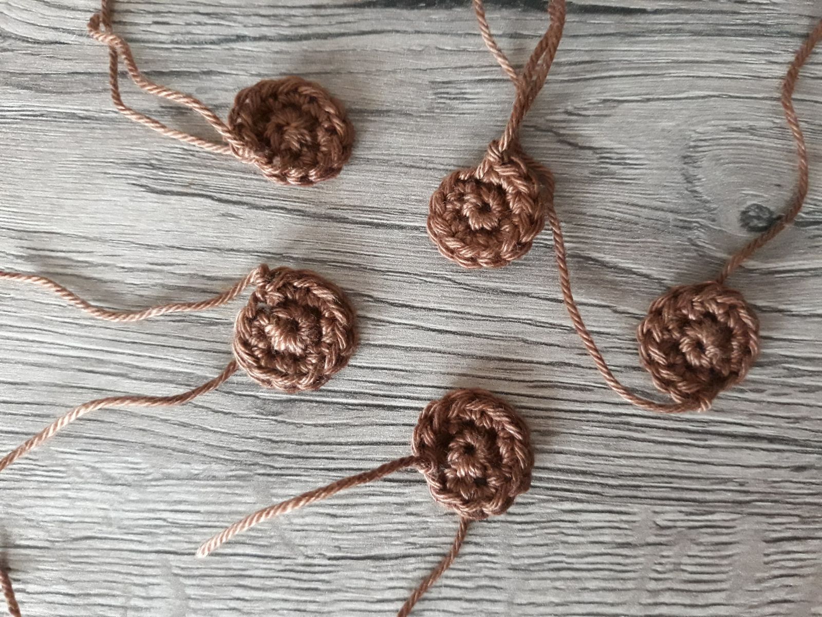 Blog content image for 'Spieluhr Giraffe Gerta, kostenlose Häkelanleitung'