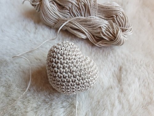 Blog-Inhaltsbild für 'Kostenlose Häkelanleitung Vogel'