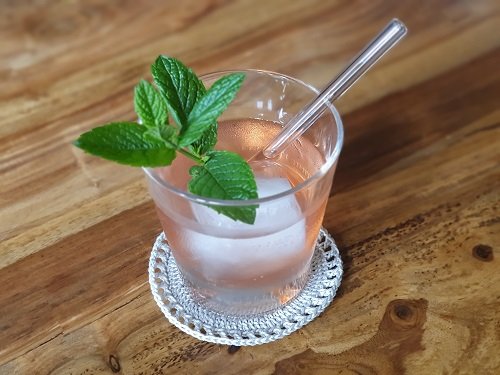 Blog-Inhaltsbild für 'Kostenlose Häkelanleitung Cocktail-Untersetzer'