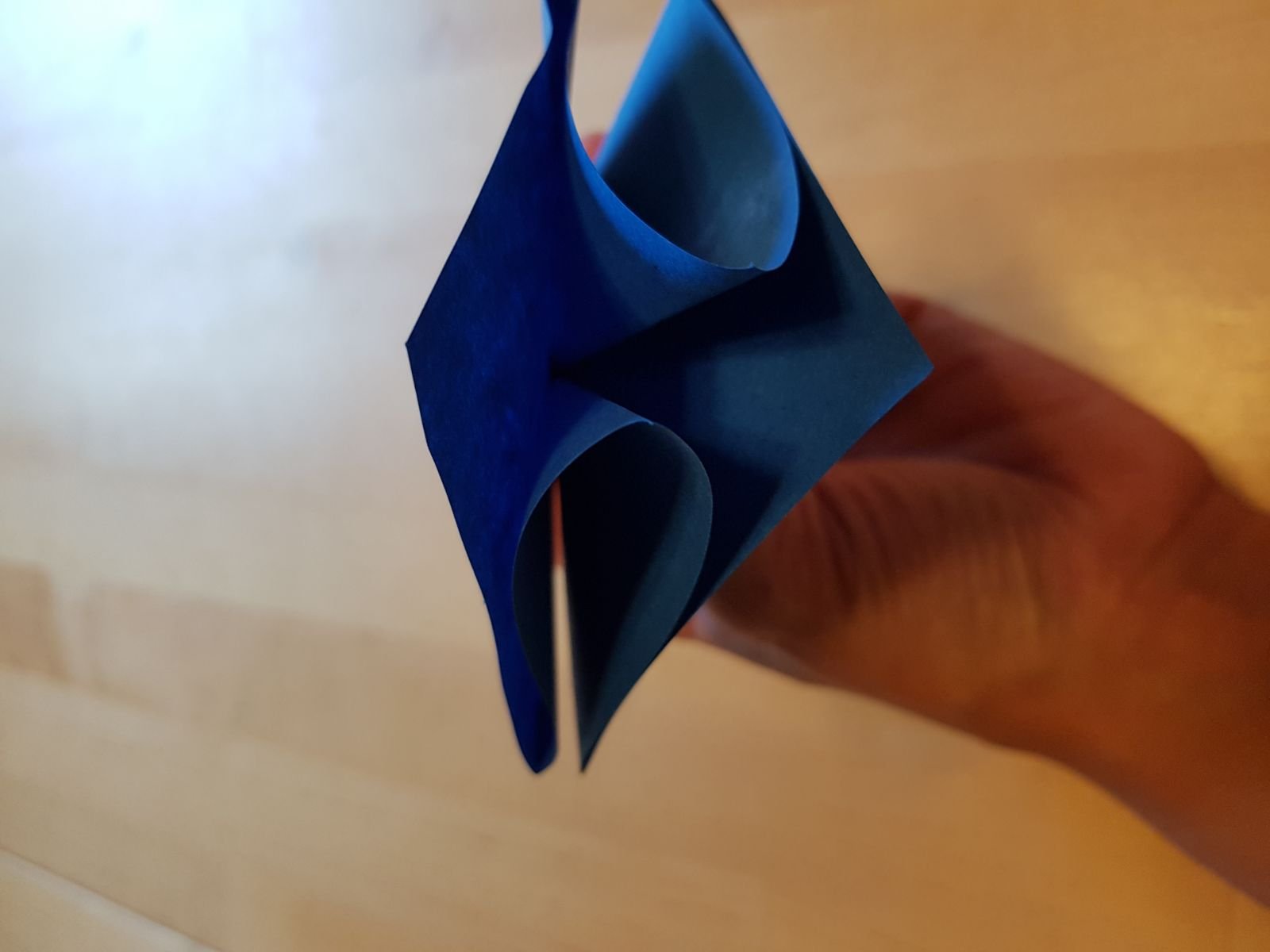 Blog-Inhaltsbild für 'Zünftige Tischdeko "Enzian"'