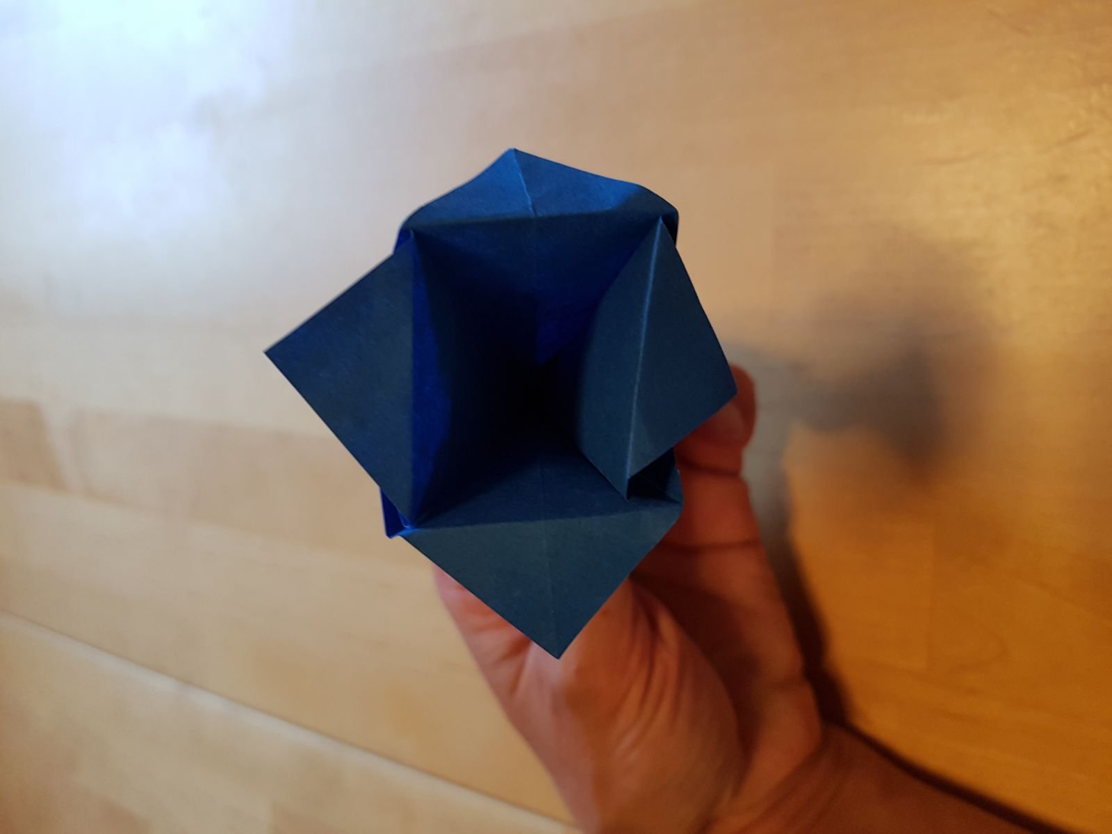 Blog-Inhaltsbild für 'Zünftige Tischdeko "Enzian"'