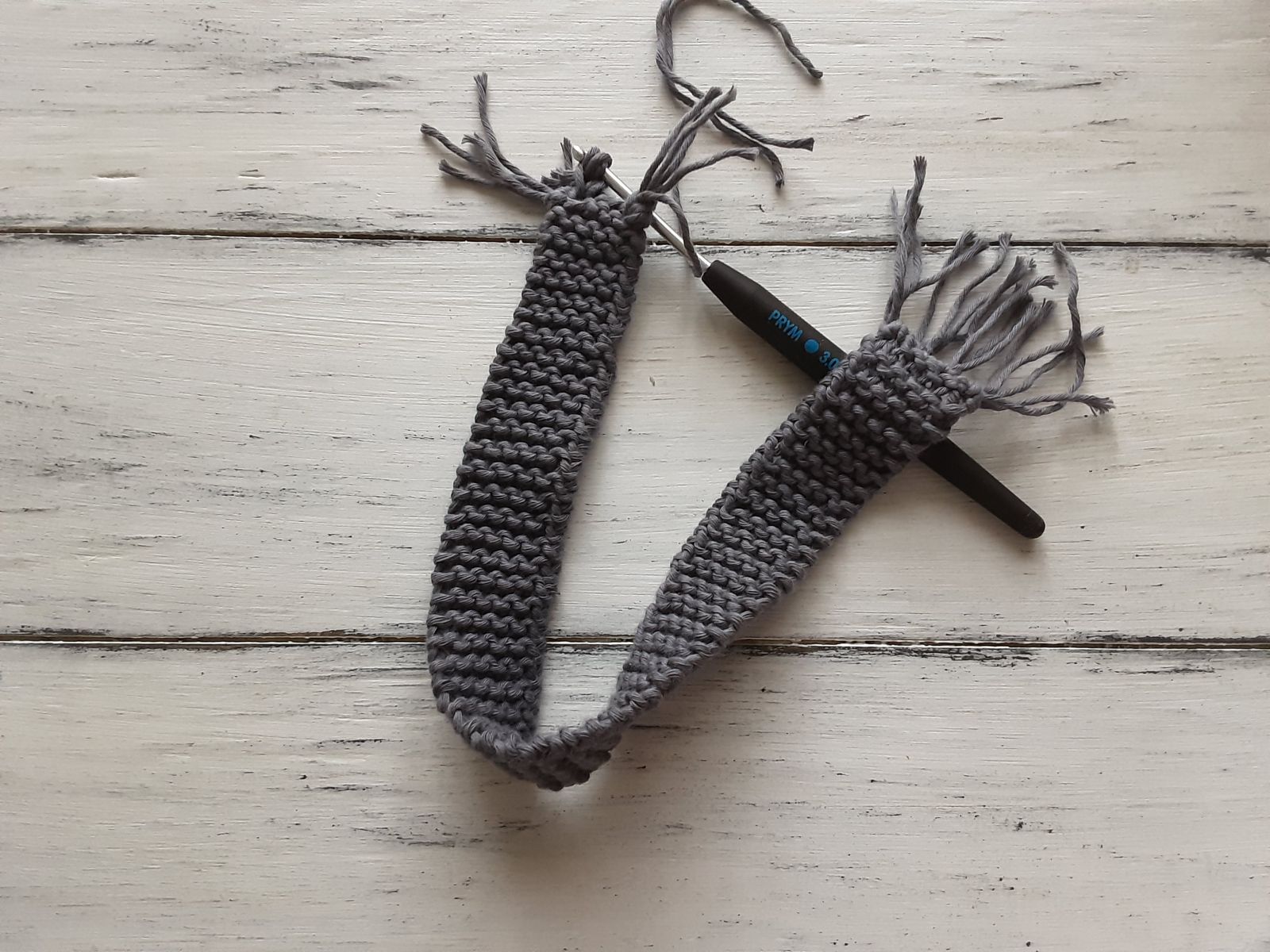 Blog content image for 'Free Knitting Pattern for Hat and Scarf'