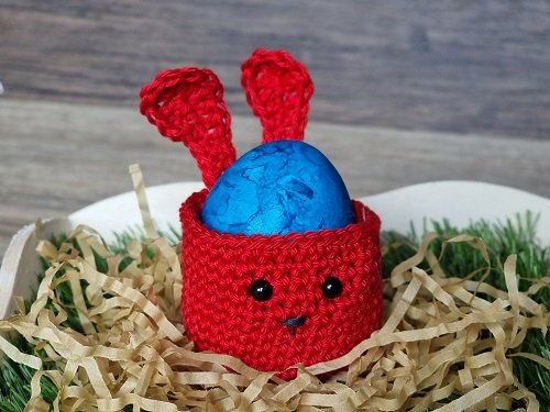 Blog-Inhaltsbild für 'Kostenlose Häkelanleitung Oster Eierbecher'