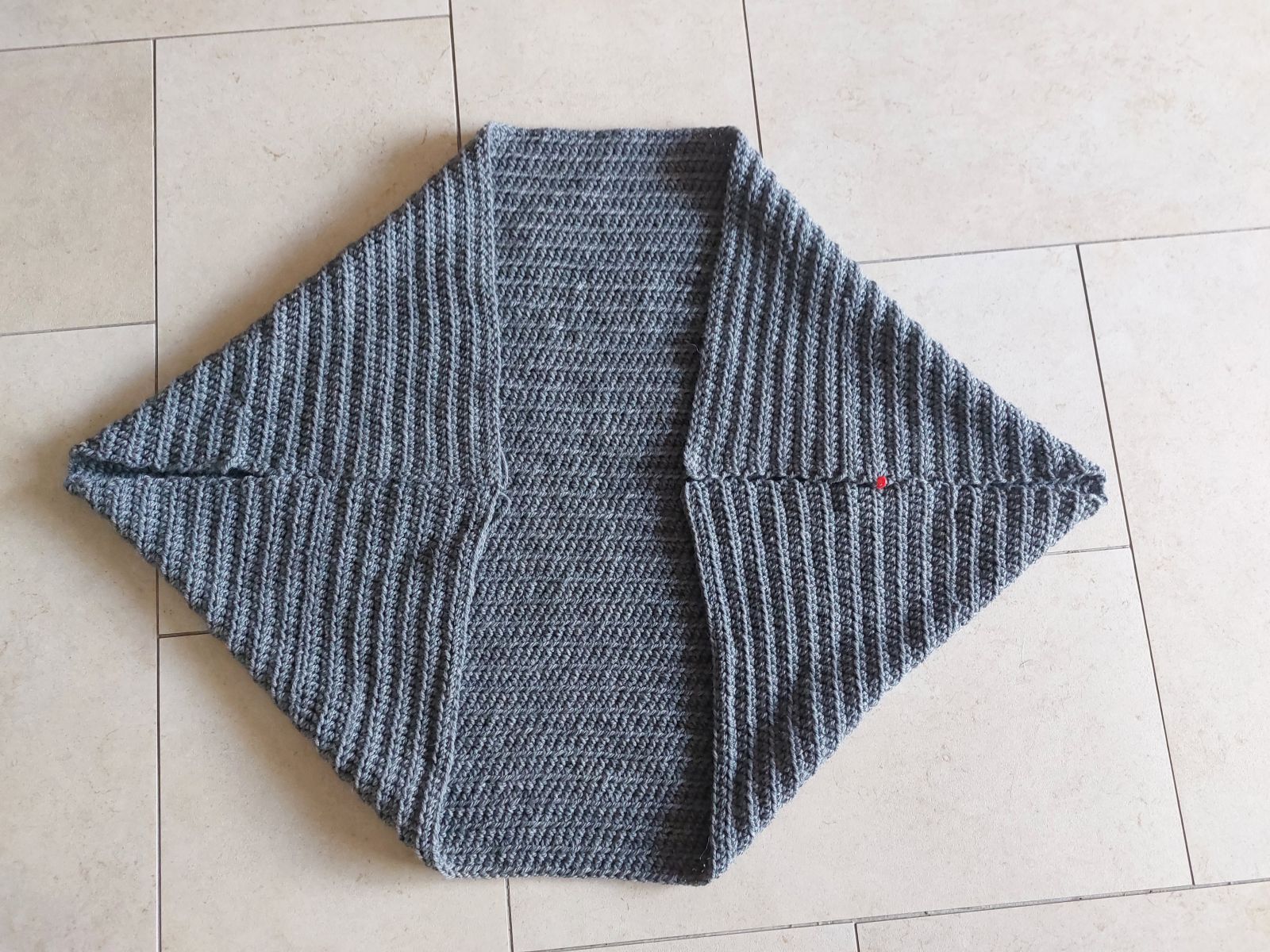 Blog-Inhaltsbild für 'Kostenlose Häkelanleitung Seelenwärmer "Simplicity"'