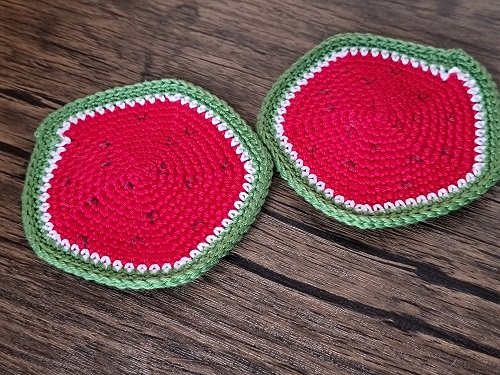 Blog-Inhaltsbild für 'Kostenlose Häkelanleitung für Wassermelonen Untersetzer'