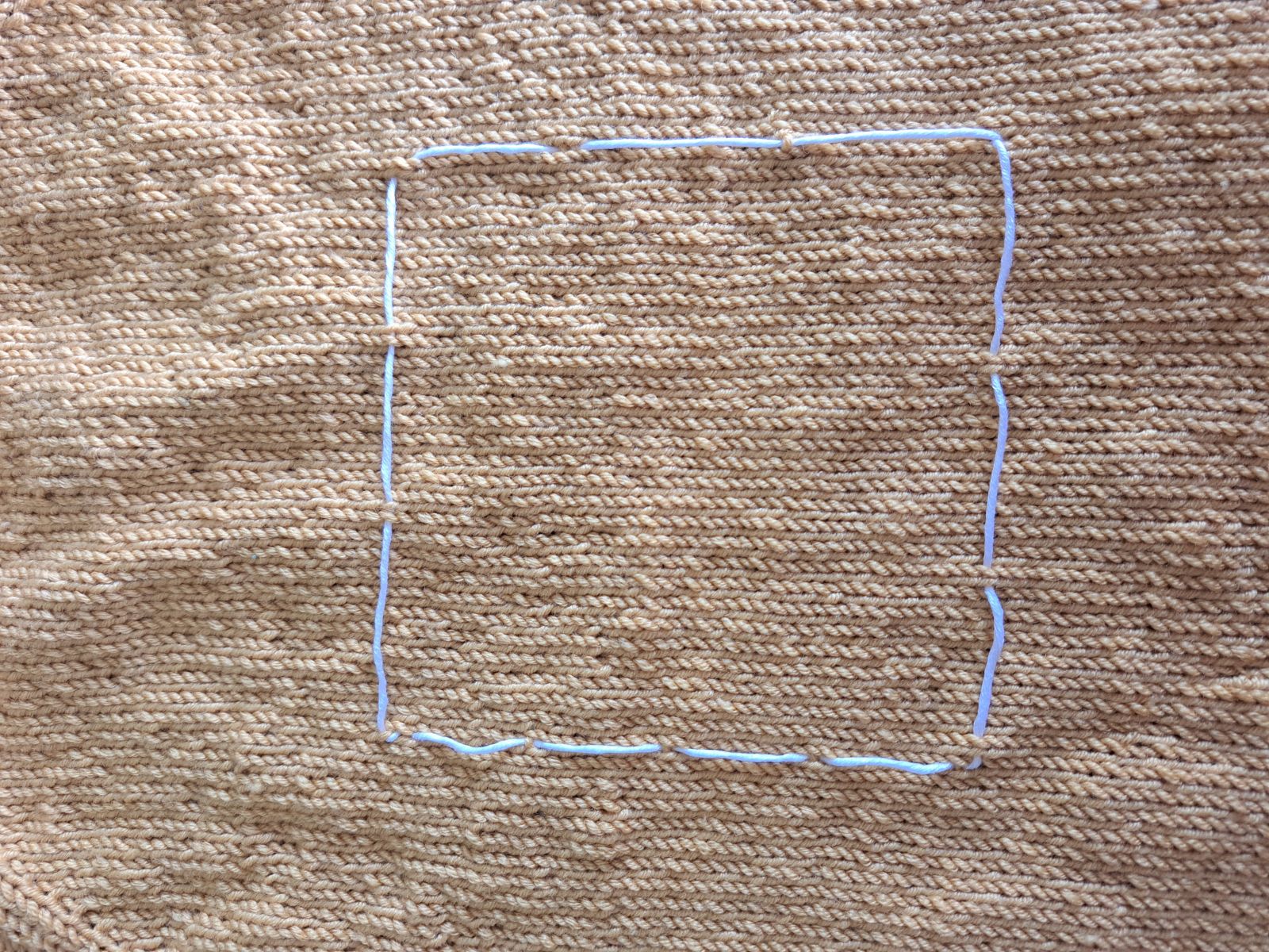 Blog-Inhaltsbild für 'Gratis Anleitung für einen Oktopus Pullover in 3 Größen'