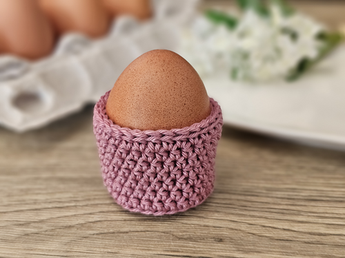 Blog-Inhaltsbild für 'Kostenlose Häkelanleitung Frühlings Eierbecher'