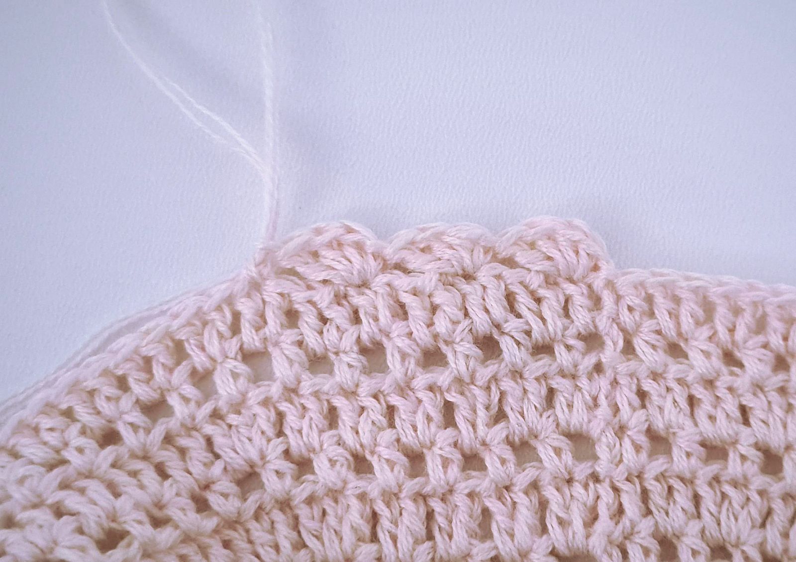 Blog-Inhaltsbild für 'Kostenlose Häkelanleitung Sommerkleid Gr. 86-48'