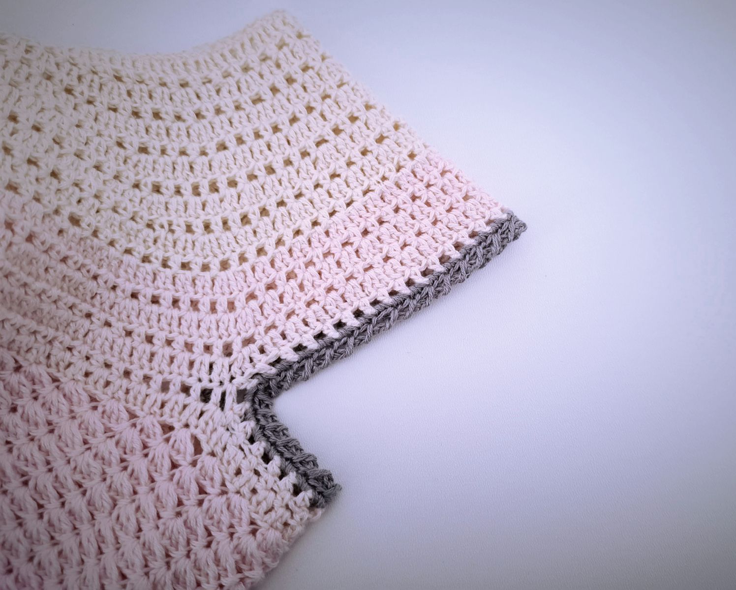 Blog-Inhaltsbild für 'Kostenlose Häkelanleitung Sommerkleid Gr. 86-48'