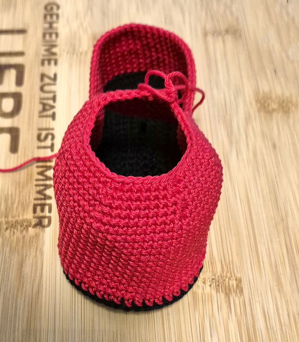 Blog content image for 'Free St. Nicholas Boot Crochet Pattern - Simple and Fast!'