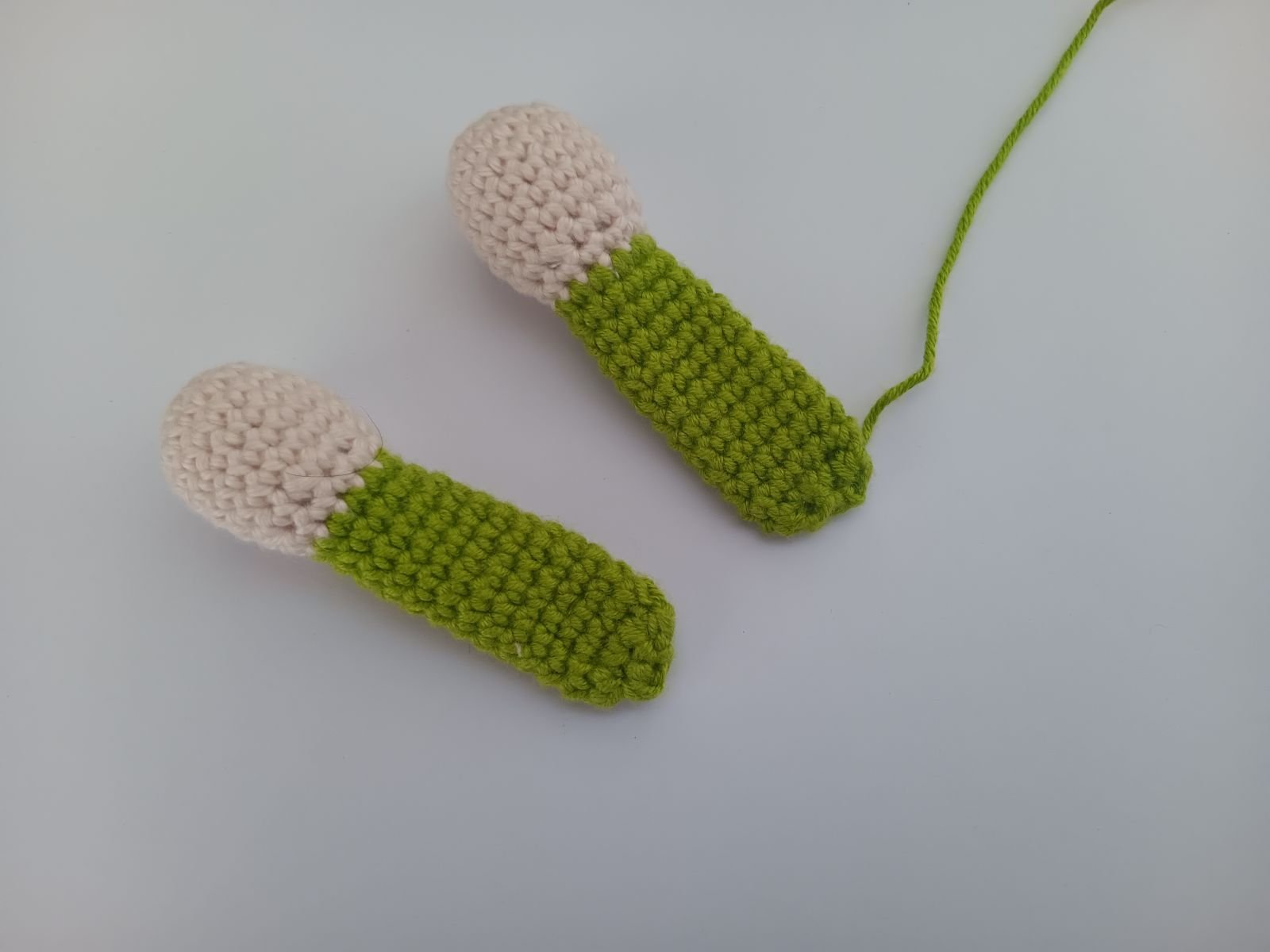 Blog-Inhaltsbild für 'Wichtel häkeln. Kostenlose Häkelanleitung für Karottenwichtel'