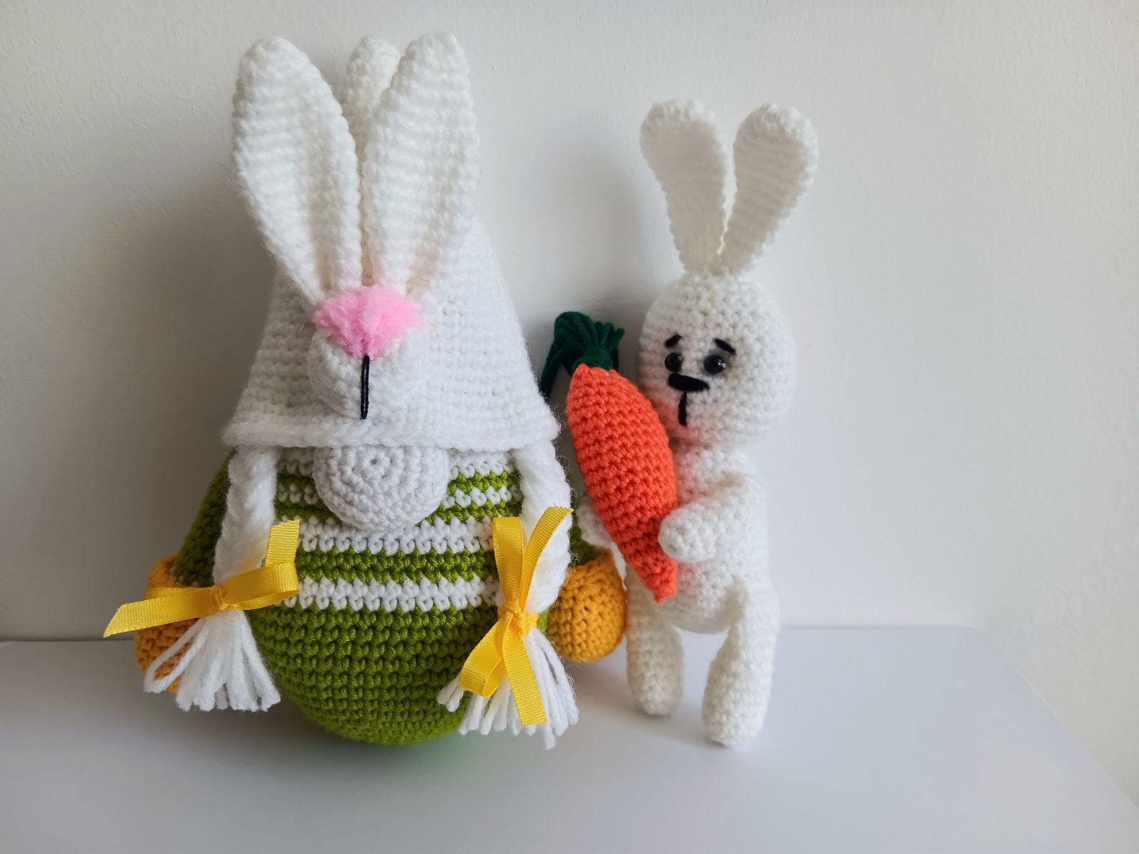 Blog-Inhaltsbild für 'Wichtel häkeln. Kostenlose Häkelanleitung für Karottenwichtel'