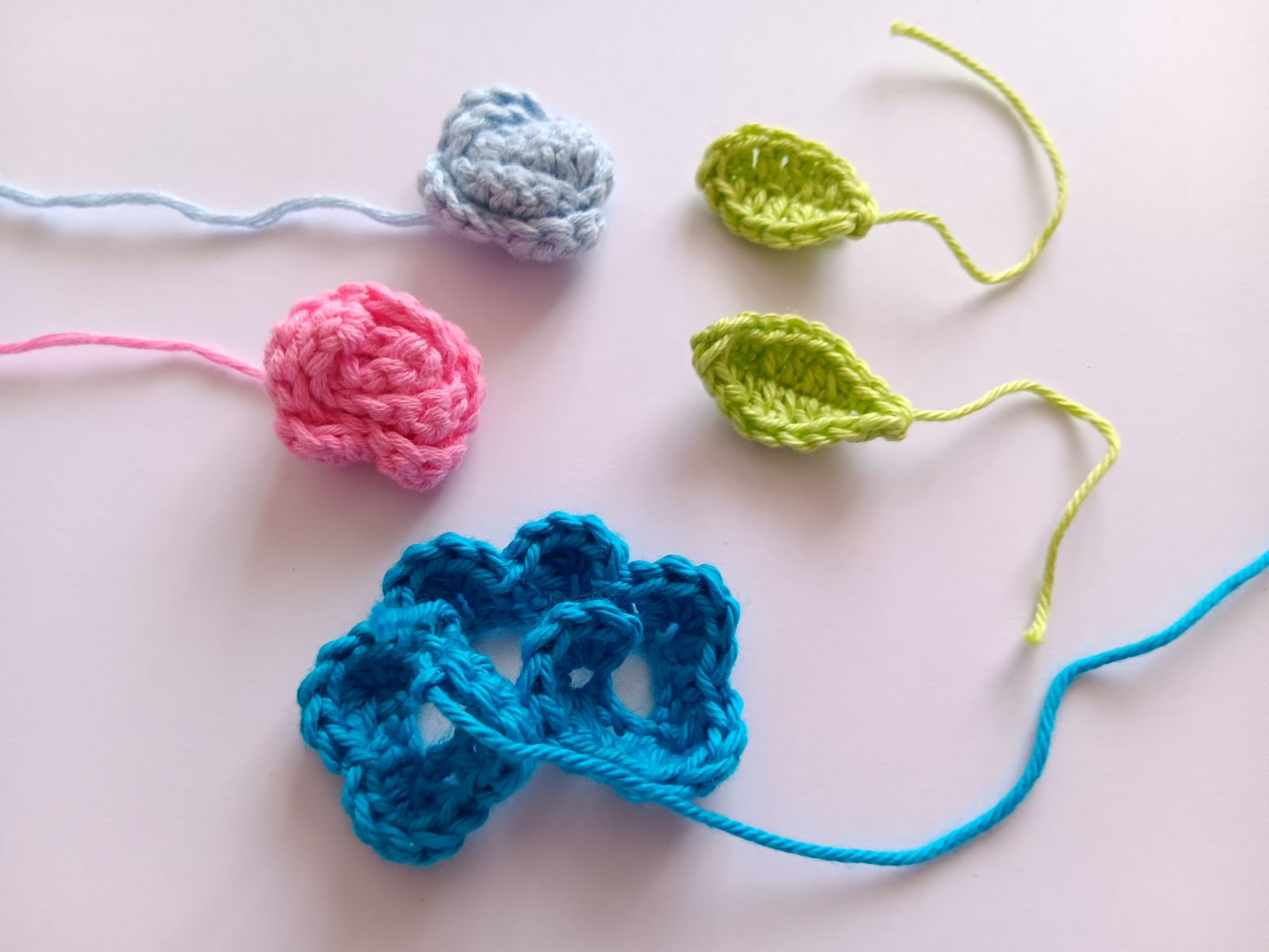 Blog-Inhaltsbild für 'Wichtel häkeln. Kostenlose Häkelanleitung für Karottenwichtel'