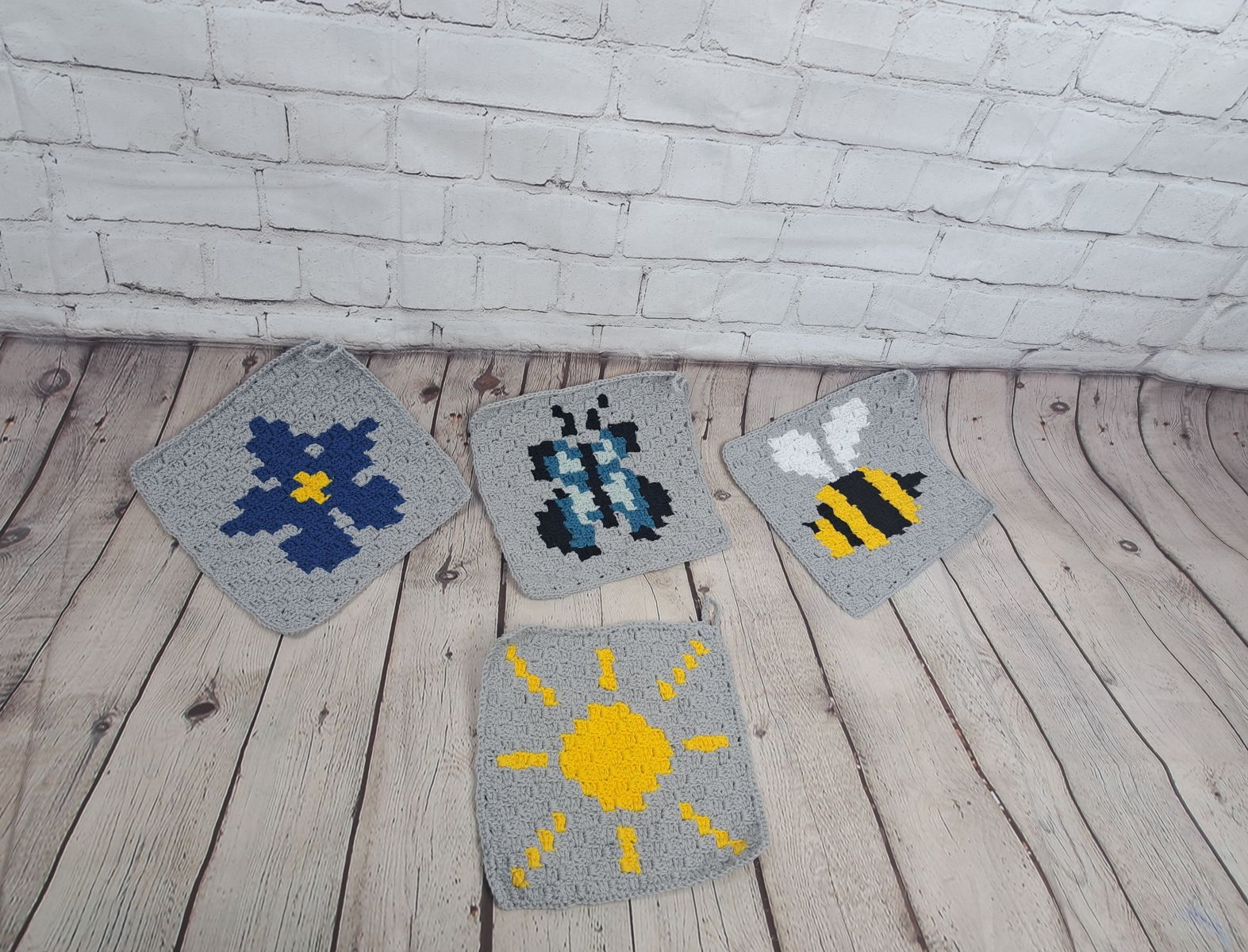 Blog-Inhaltsbild für 'Sommerliche Topflappen selbst häkeln – gratis C2C-Häkelanleitung'