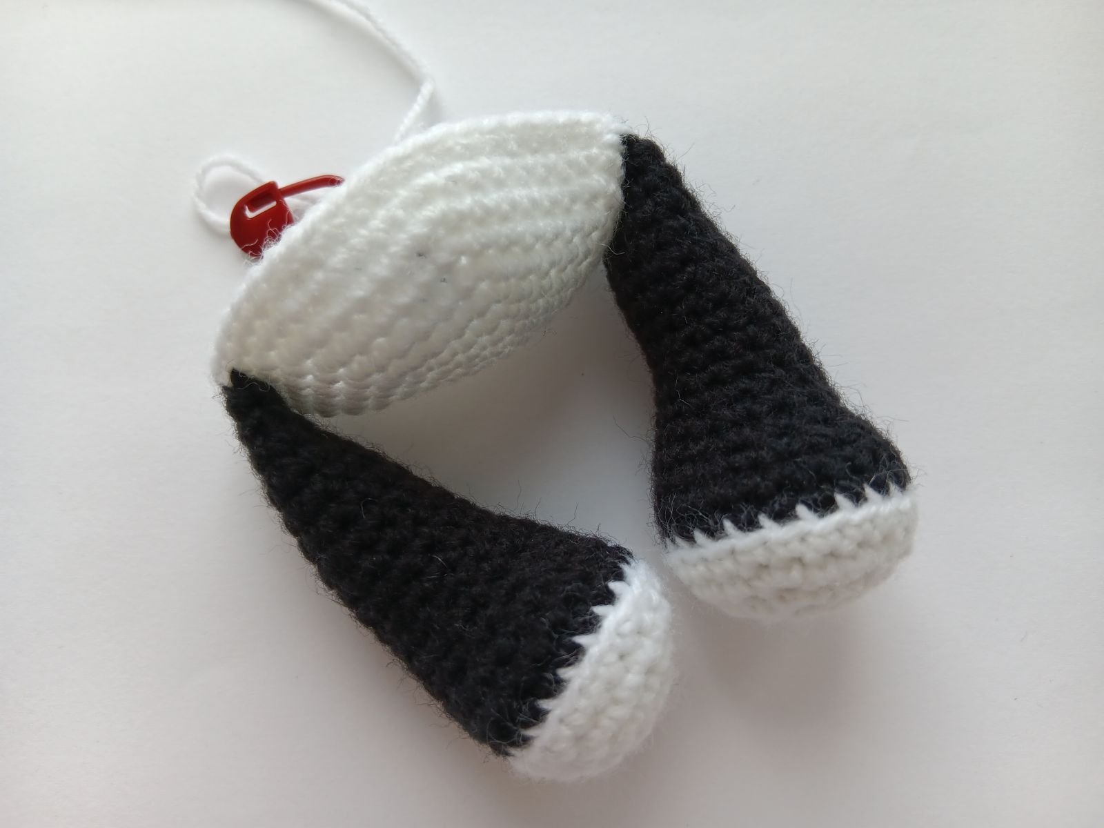 Blog-Inhaltsbild für 'Amigurumi Panda häkeln. Kostenlose Häkelanleitung'