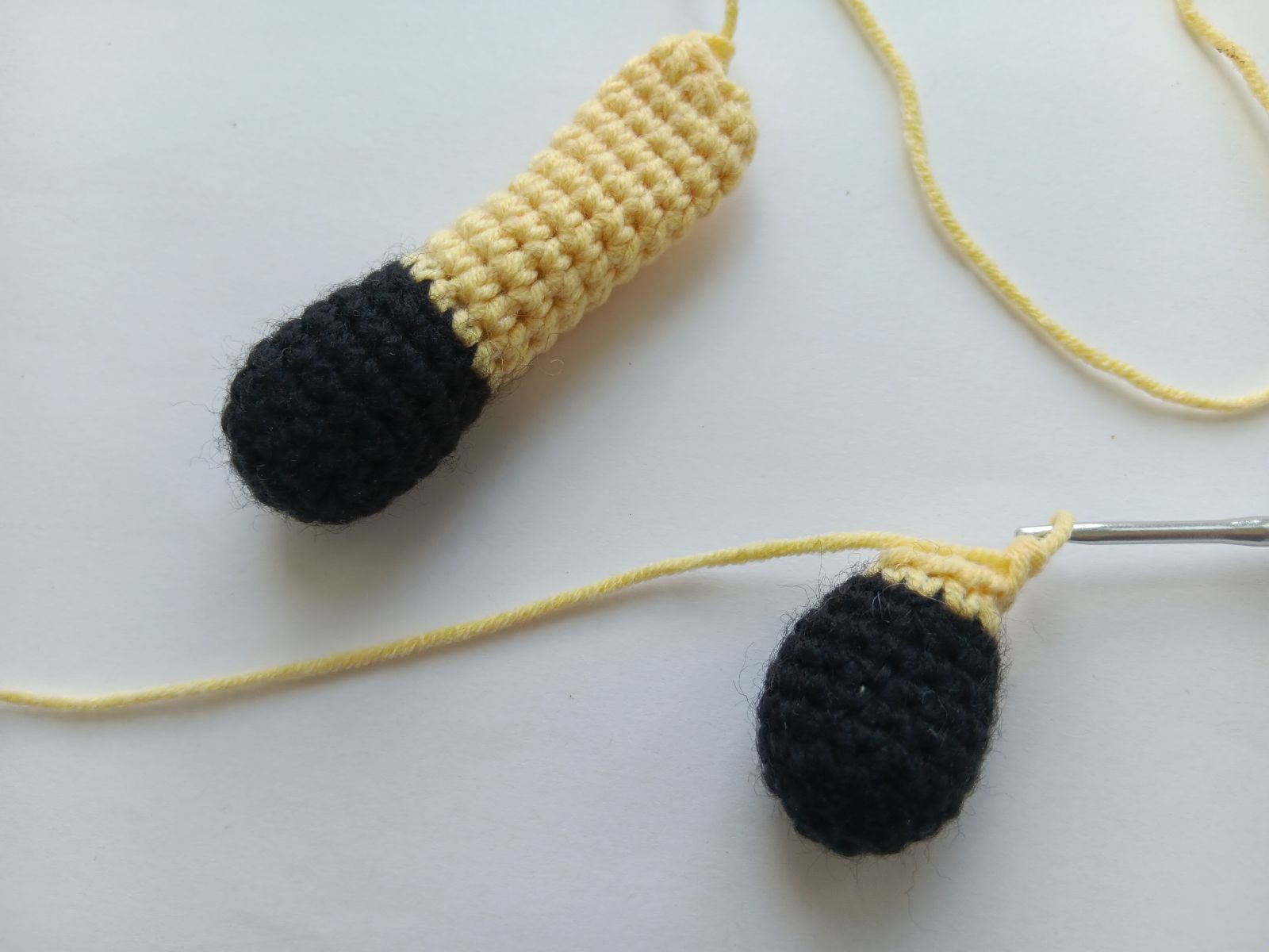 Blog-Inhaltsbild für 'Wichtel häkeln. Kostenlose Häkelanleitung für Karottenwichtel'