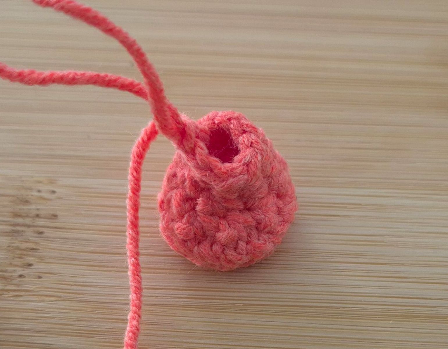 Blog content image for 'Free Crochet Pattern Keychain Duck Mimi'