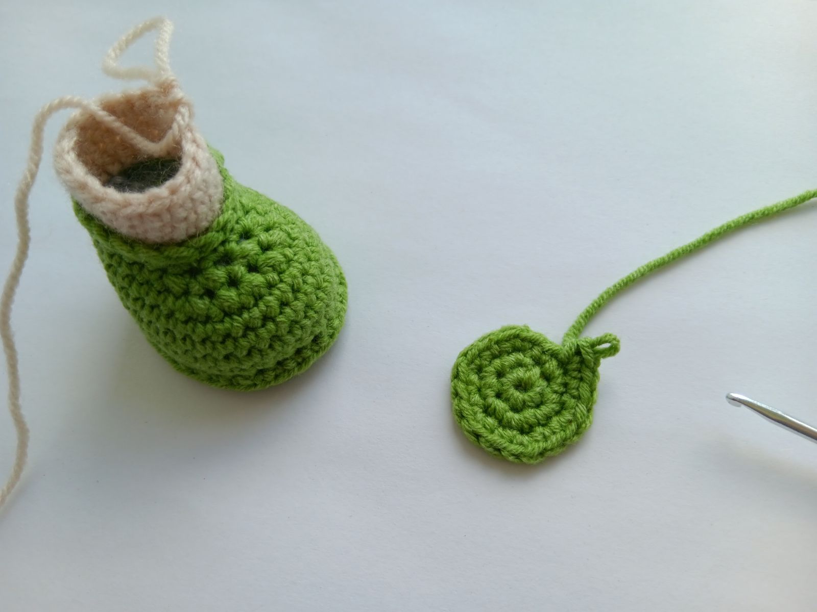 Blog-Inhaltsbild für 'Kostenlose Häkelanleitung für Puppe Orange'