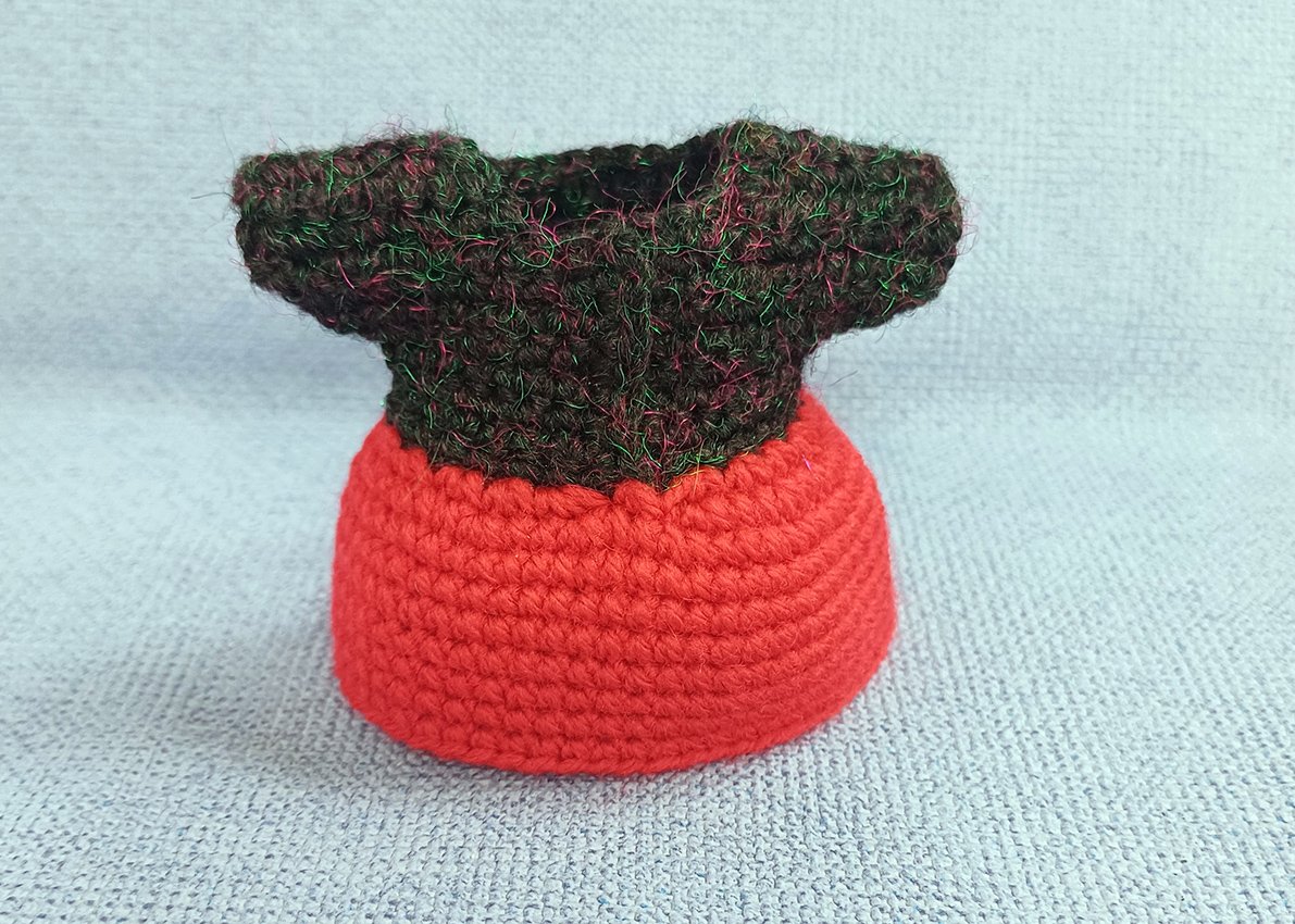 Blog content image for 'Ladybug dress for a little doll'