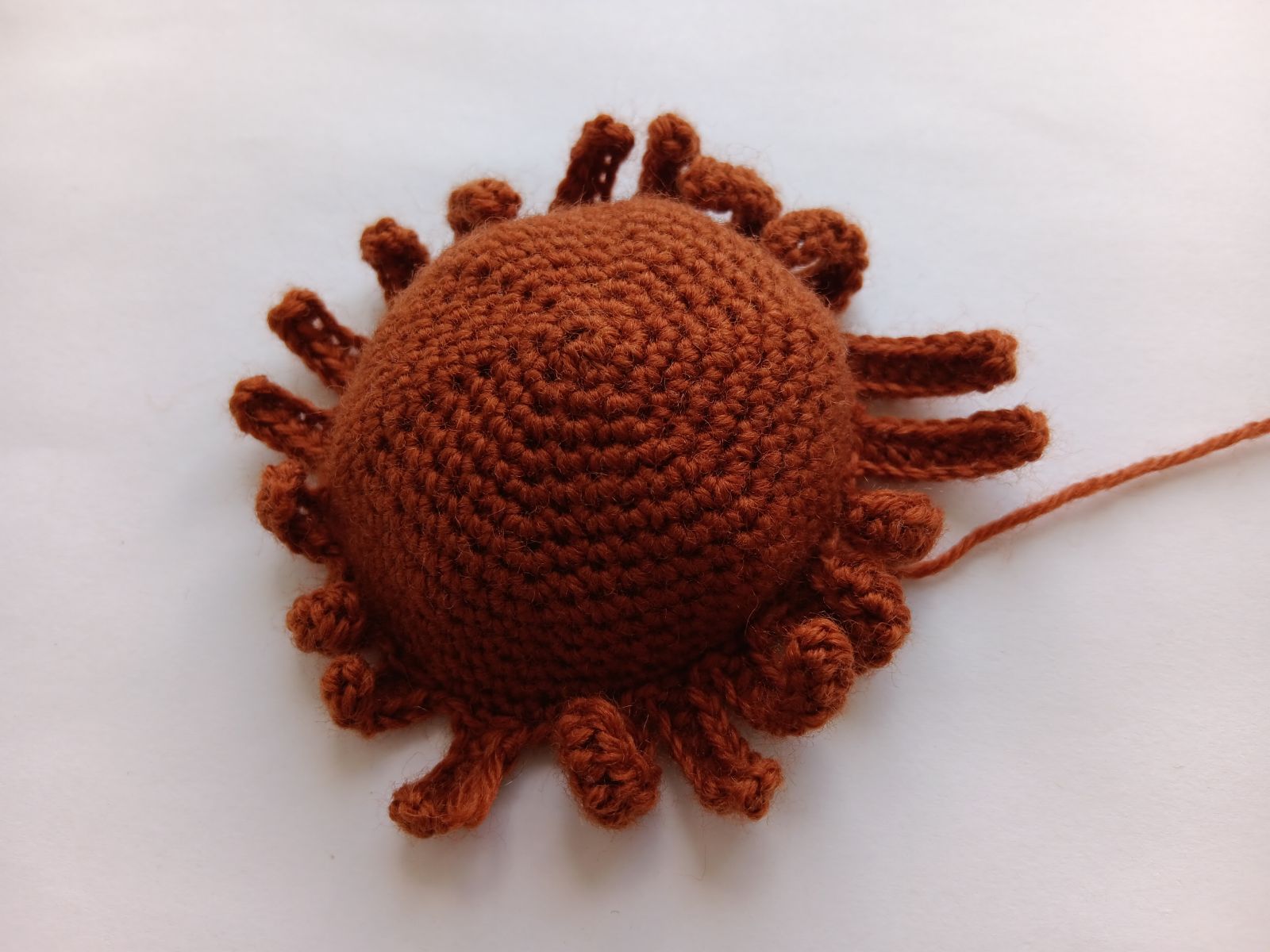 Blog-Inhaltsbild für 'Kostenlose Häkelanleitung für Puppe Orange'