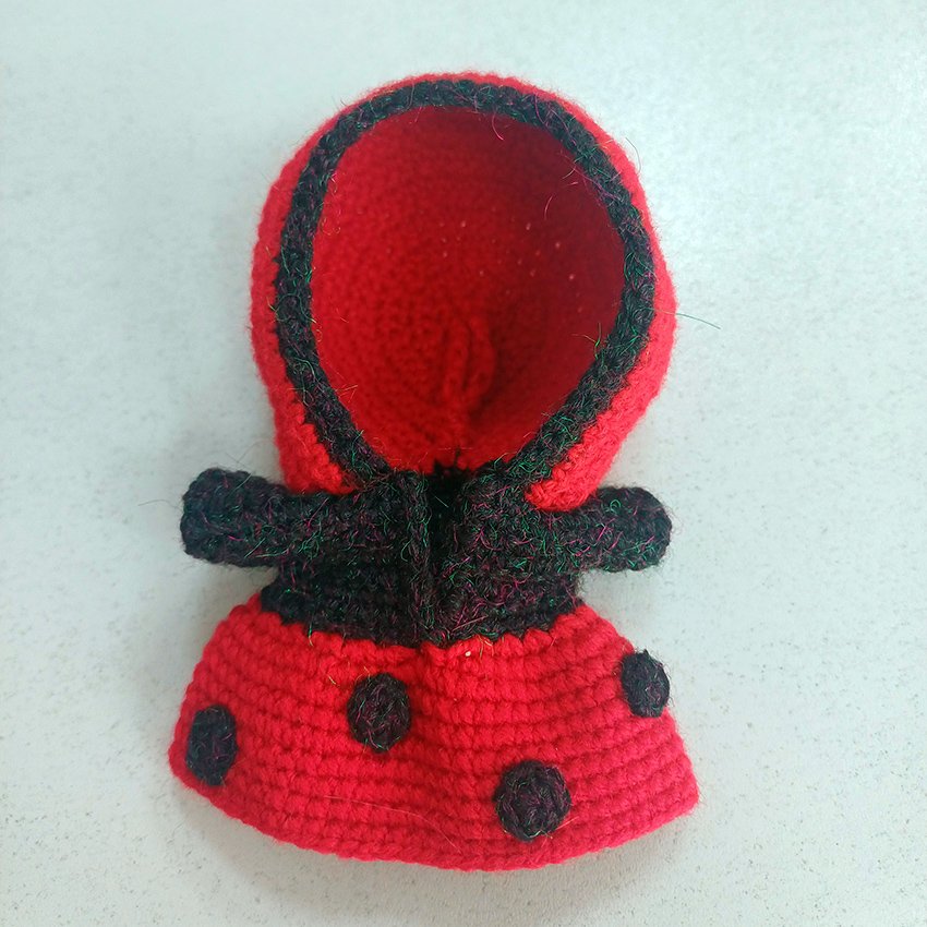 Blog content image for 'Ladybug dress for a little doll'