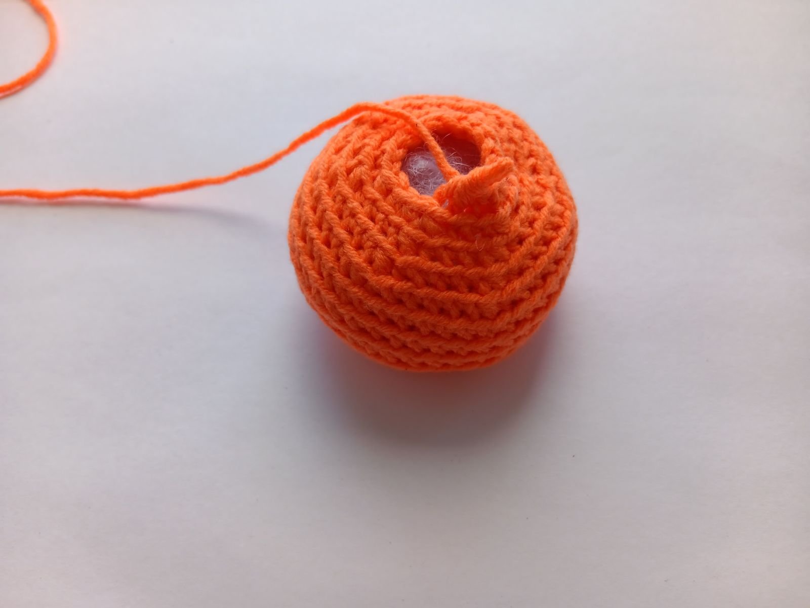 Blog-Inhaltsbild für 'Gemüse und Früchte häkeln. Kostenlose Häkelanleitung'