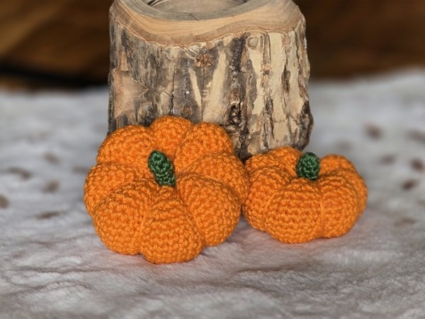 Blog-Inhaltsbild für 'Kostenlose Kürbis Häkelanleitung'