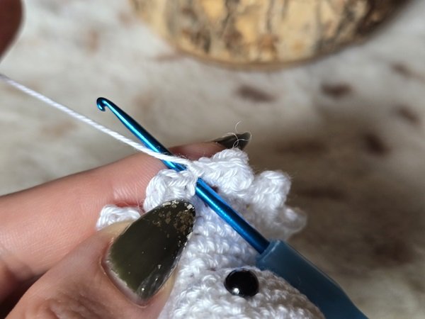 Blog-Inhaltsbild für 'Kostenlose Mini Geister Häkelanleitung'