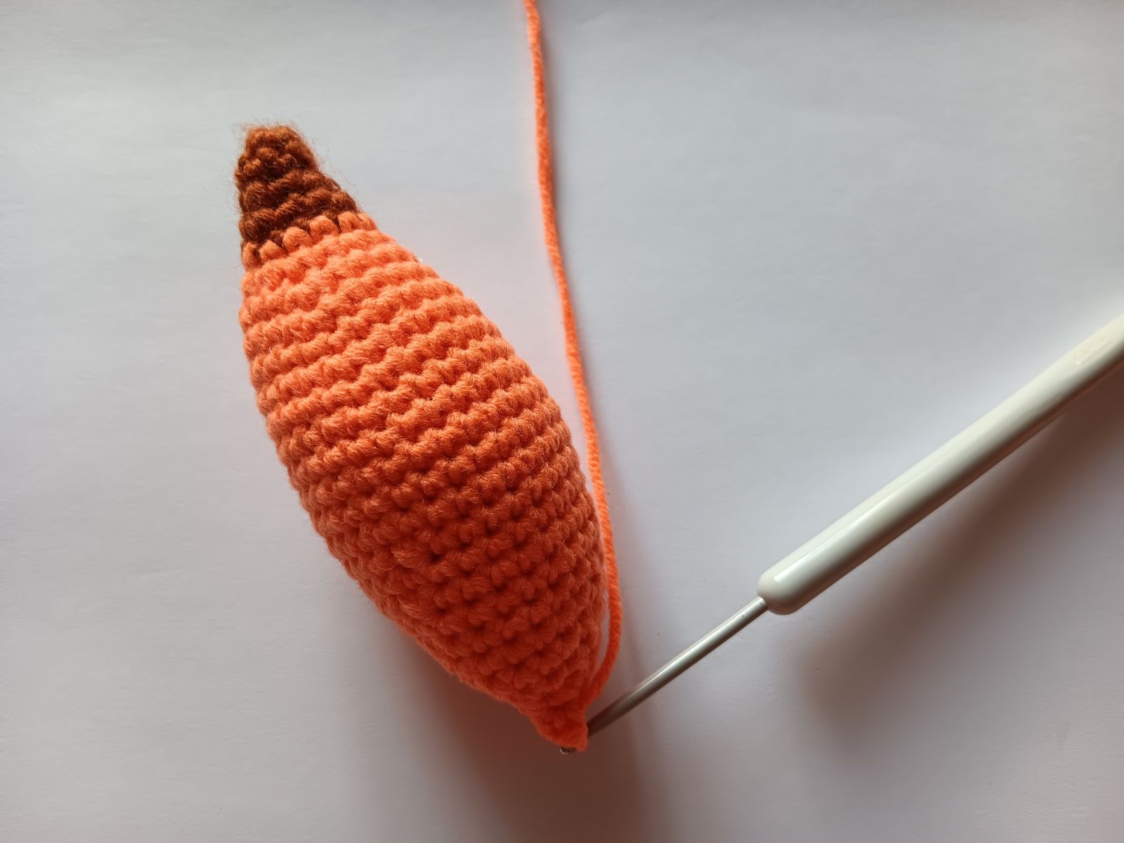 Blog-Inhaltsbild für 'Katze häkeln. Kostenlose Anleitung für Kater'