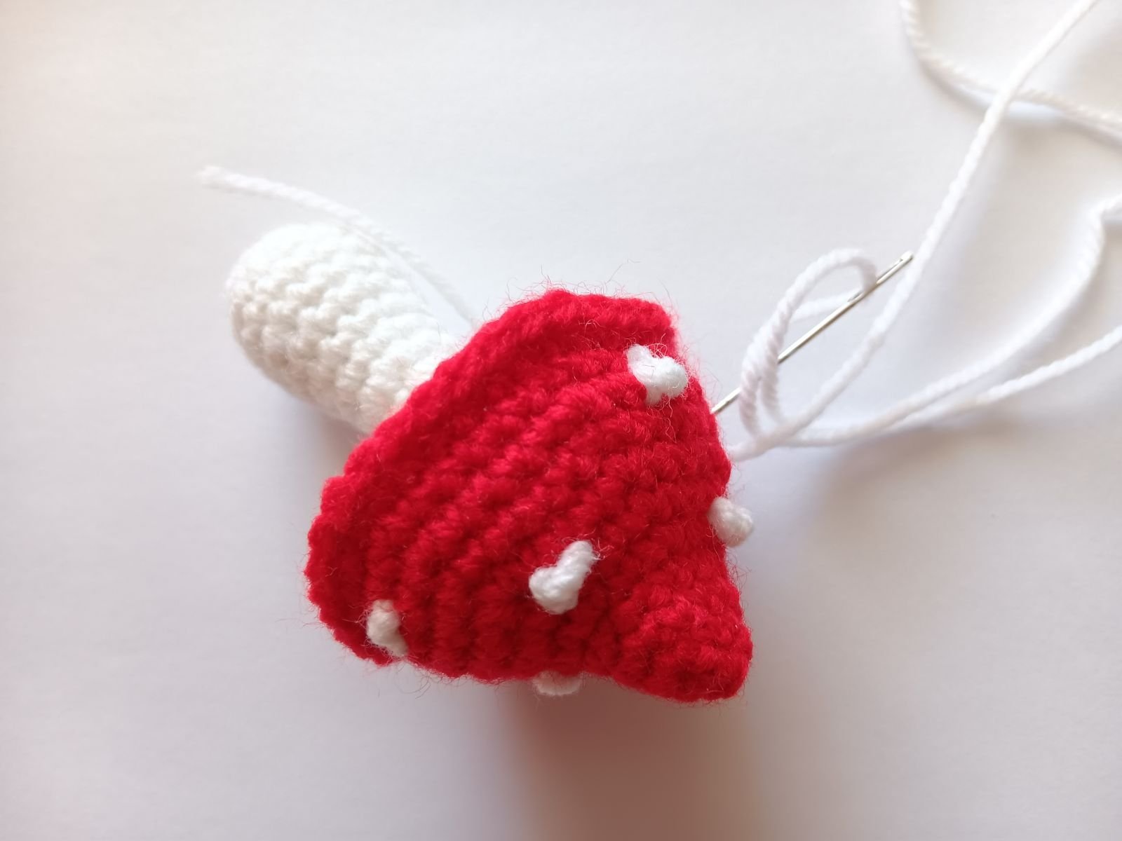 Blog-Inhaltsbild für 'Tiere häkeln. Kostenlose Anleitung für Eichhörnchen'