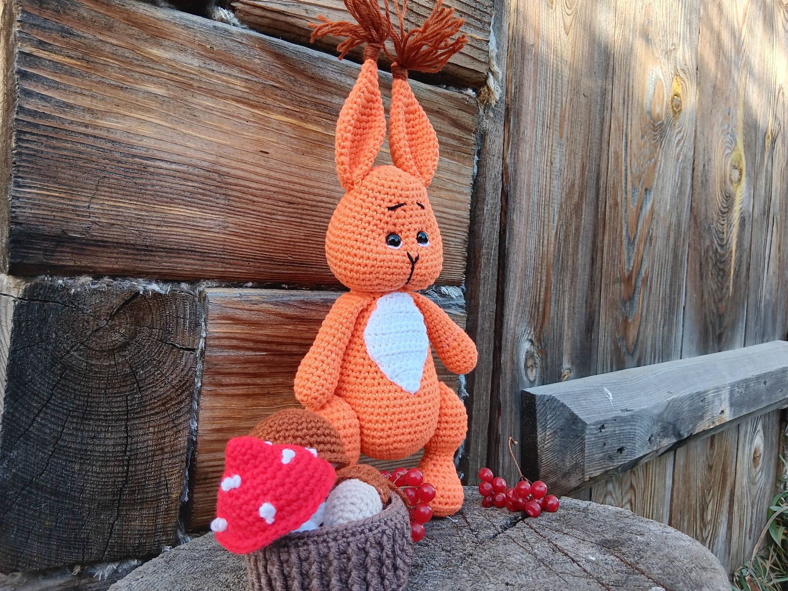 Blog-Inhaltsbild für 'Tiere häkeln. Kostenlose Anleitung für Eichhörnchen'